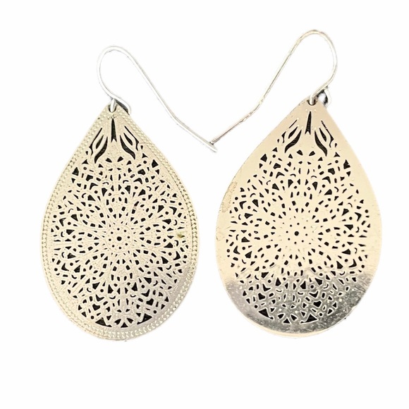 Silver Filigree Earrings - Picture 2 of 2